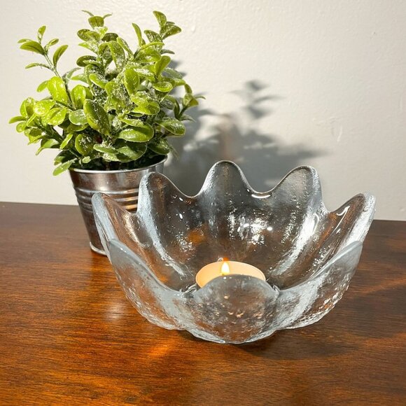 Vintage Lotus Bowl - Picture 1 of 3